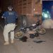 JARU – Motociclista morre após colidir em traseira de carreta; perfuração que pode ser de bala foi encontrada na vítima