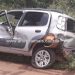 JARU – Motorista fica ferida após carreta colidir na traseira de Fiat Uno na BR-364