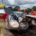 Motorista fica gravemente ferido e carro destruído em acidente na BR-364