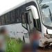 Ônibus da Secretaria de Saúde de Cacoal cheio de pacientes sofre acidente na BR-364, entre Jaru e Ariquemes