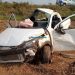 Motorista fica ferido após capotamento de pick up