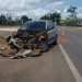 Carro bate em carreta no trevo de acesso a Theobroma e Governador Jorge Teixeira na BR-364