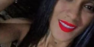 Mulher é encontrada morta dentro de casa; companheiro é suspeito
