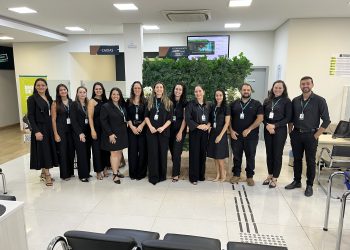 Sicoob Centro celebra 20 anos com café comemorativo em todas as agências