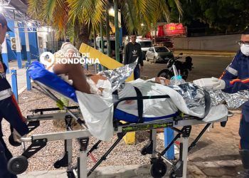 Adolescente de 17 anos é atacado a tiros na noite desta sexta-feira