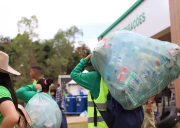Catadores retiram mais de 12 toneladas de resíduos do espaço da 13ª Rondônia Rural Show Internacional, em Ji-Paraná