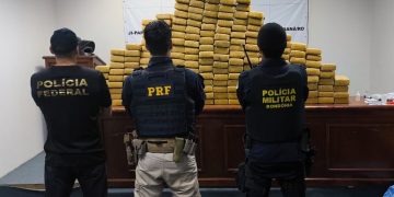 Ação conjunta entre PRF em Rondônia e PMRO resulta na apreensão de mais de 200 kg de drogas